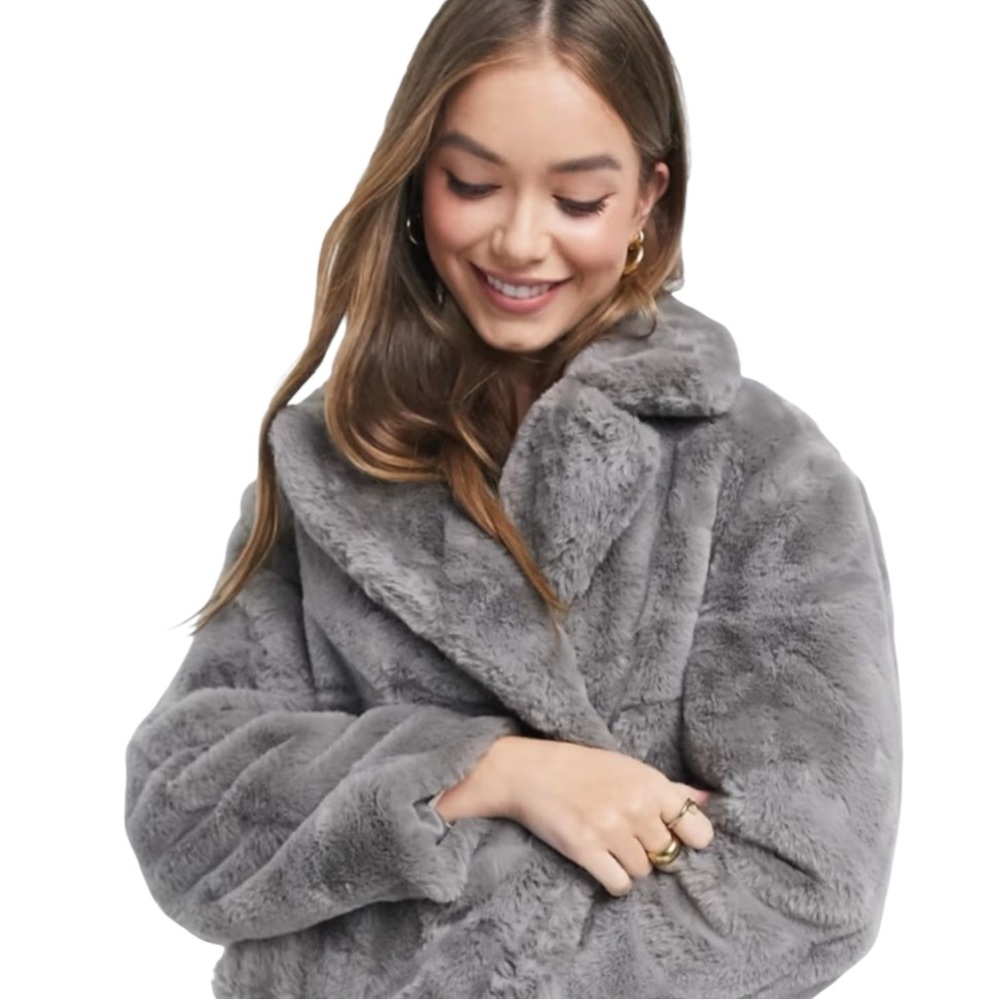 RACHEL ZOE Chic Gray Faux Fur Coat Size Medium -- GORGEOUS!!!!